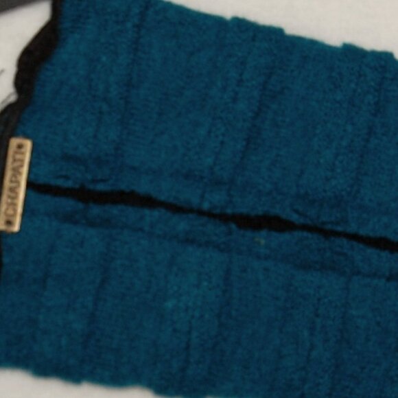 Chapati Berlin, Merino Fingerless Gloves, Reversible, OS Unisex - Picture 8 of 9